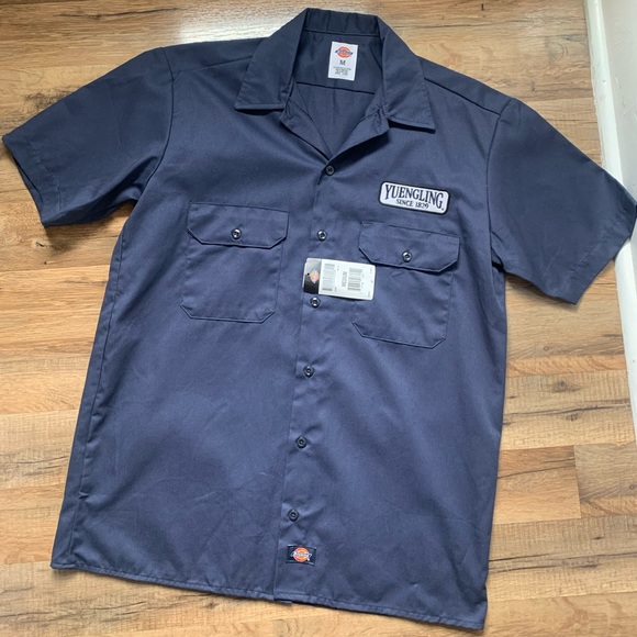 🍺Yuengling Graphic PrintX Dickies Shortsleeved Work-shirt NWT Size-M Navy-White - Picture 2 of 16